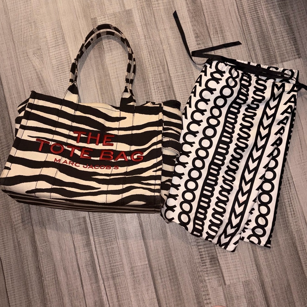 Marc Jacobs Black and White Zebra Tote